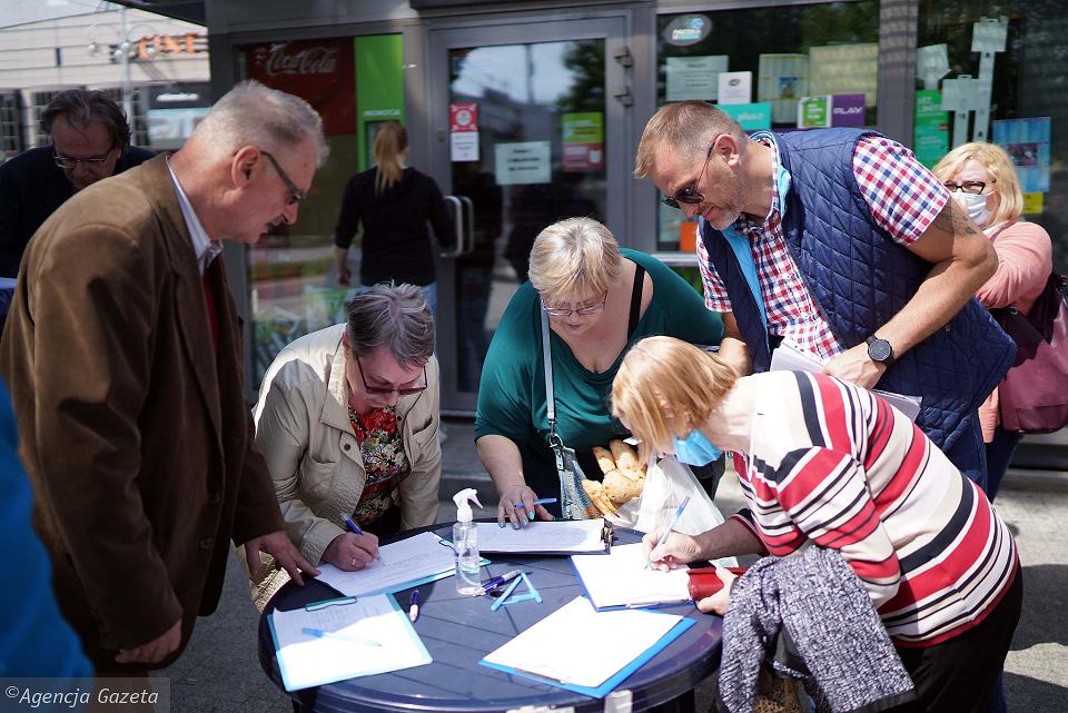 W Częstochowie zbieramy podpisy poparcia dla Rafała Trzaskowskiego.